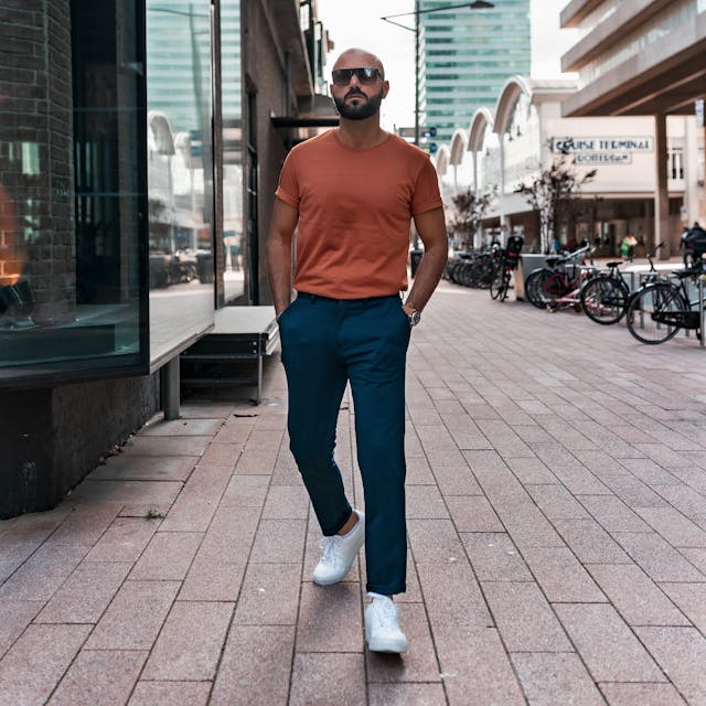 Profil vérifié à Montréal (QC) — homme de 32 ans, consultant, Outremont